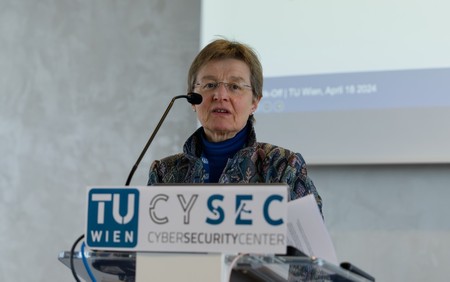 Dean of the Faculty of Informatics, O. Univ. Prof.in Dipl.-Ing.in Mag.a Dr.in techn. Gerti Kappel